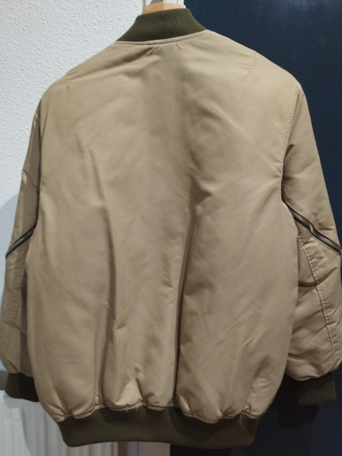OVERSIZE NYLON BOMBER JACKET - Image 2