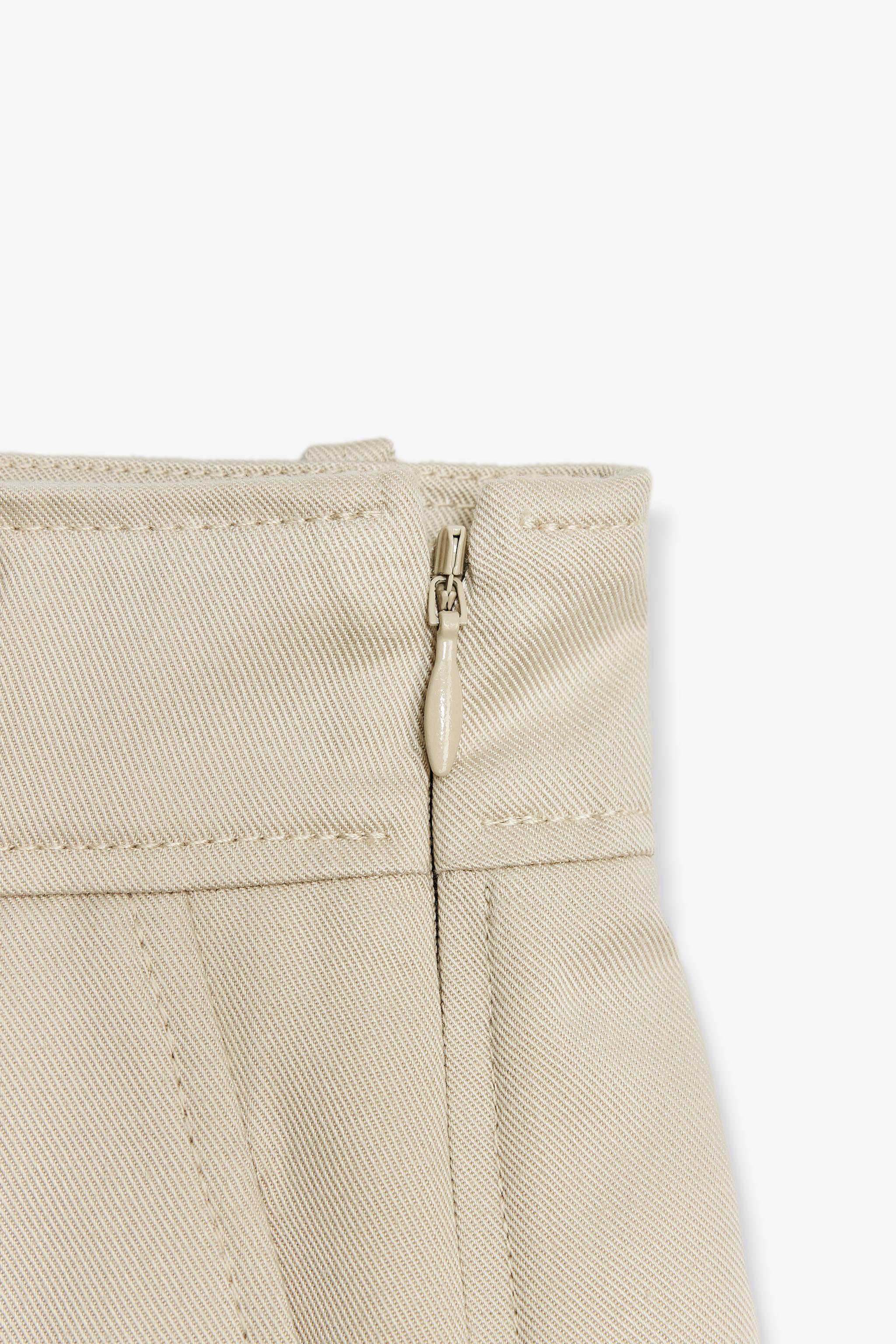 【ZARA】ピンタック入りバミューダパンツ ZW COLLECTION ピンタック入りバミューダパンツ ZW COLLECTION - ストーン