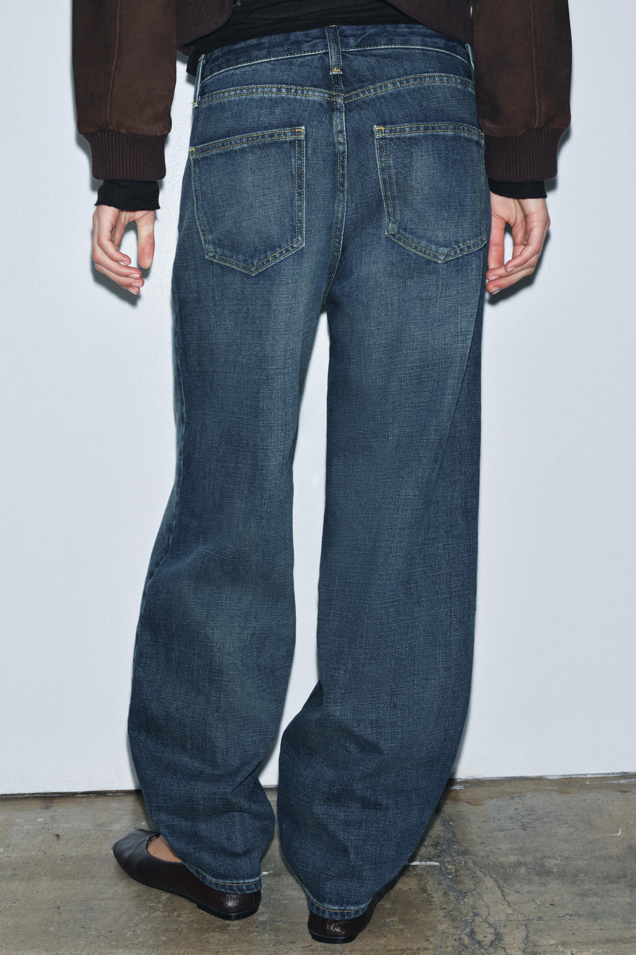 ZW COLLECTION BARREL MID-RISE JEANS
