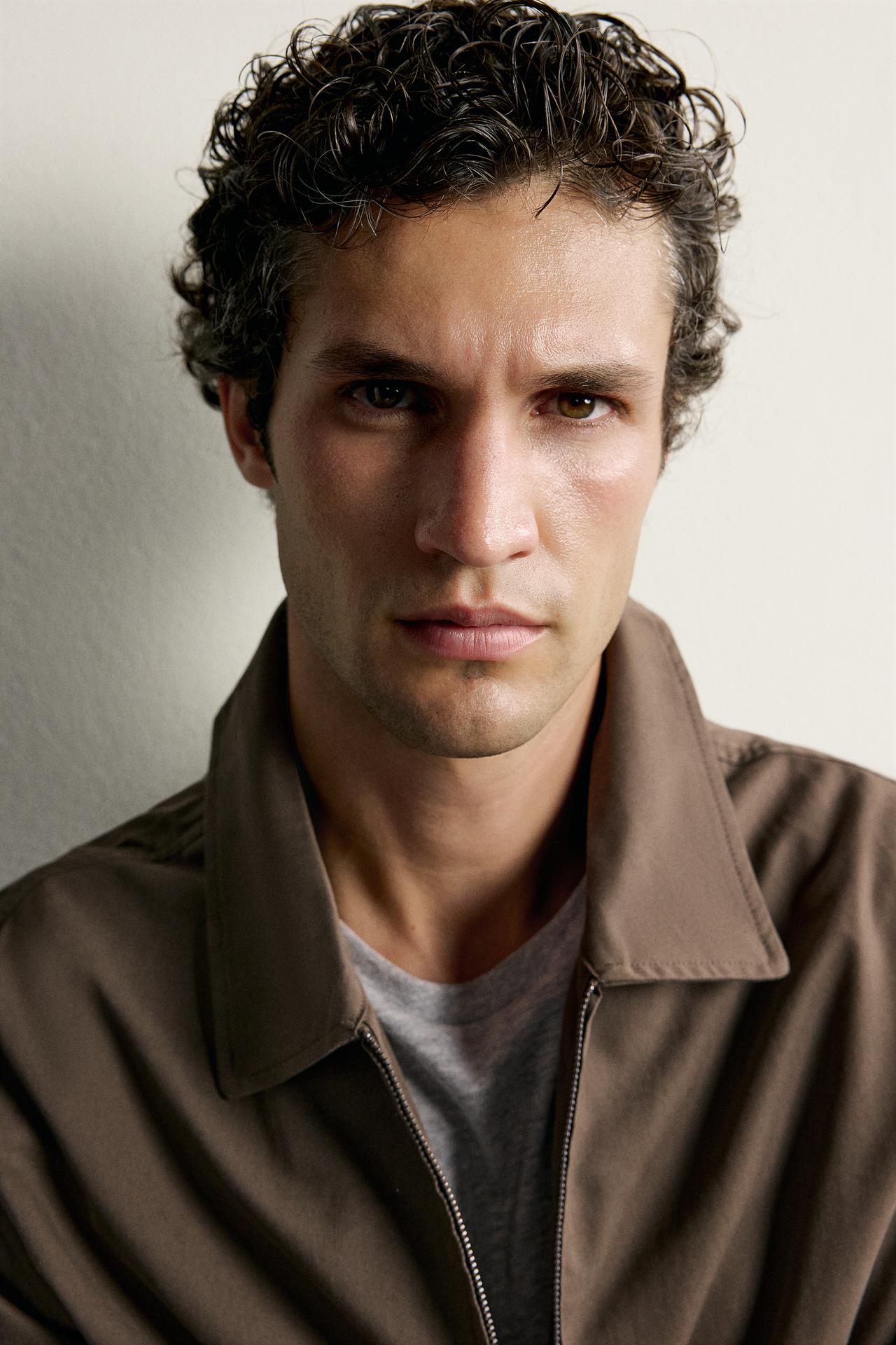 LIGHTWEIGHT COTTON-LYOCELL JACKET — Brown