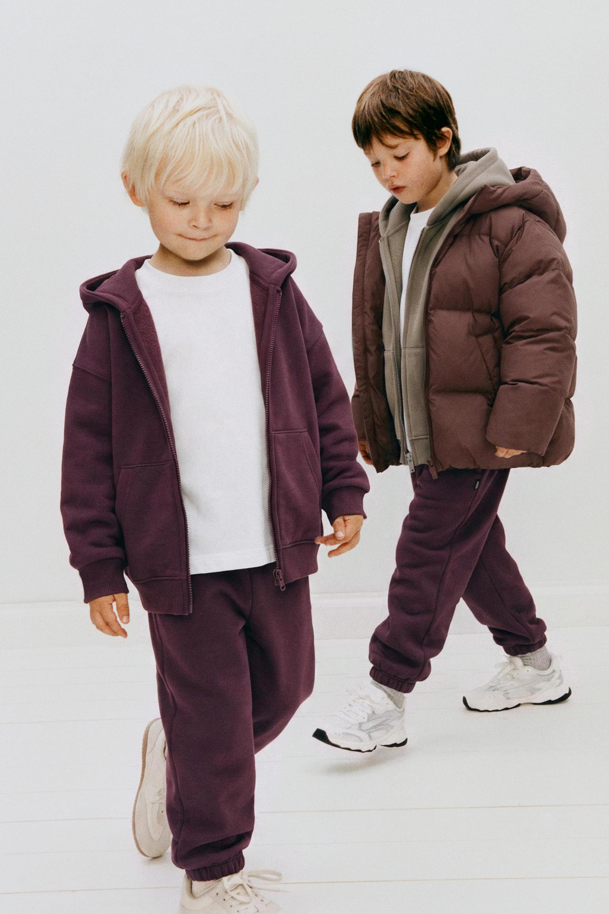ZIP-UP HOODIE — Maroon