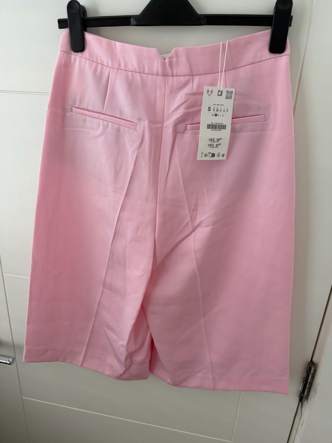 HIGH-WAIST BERMUDA SHORTS WITH DARTS - Image 4
