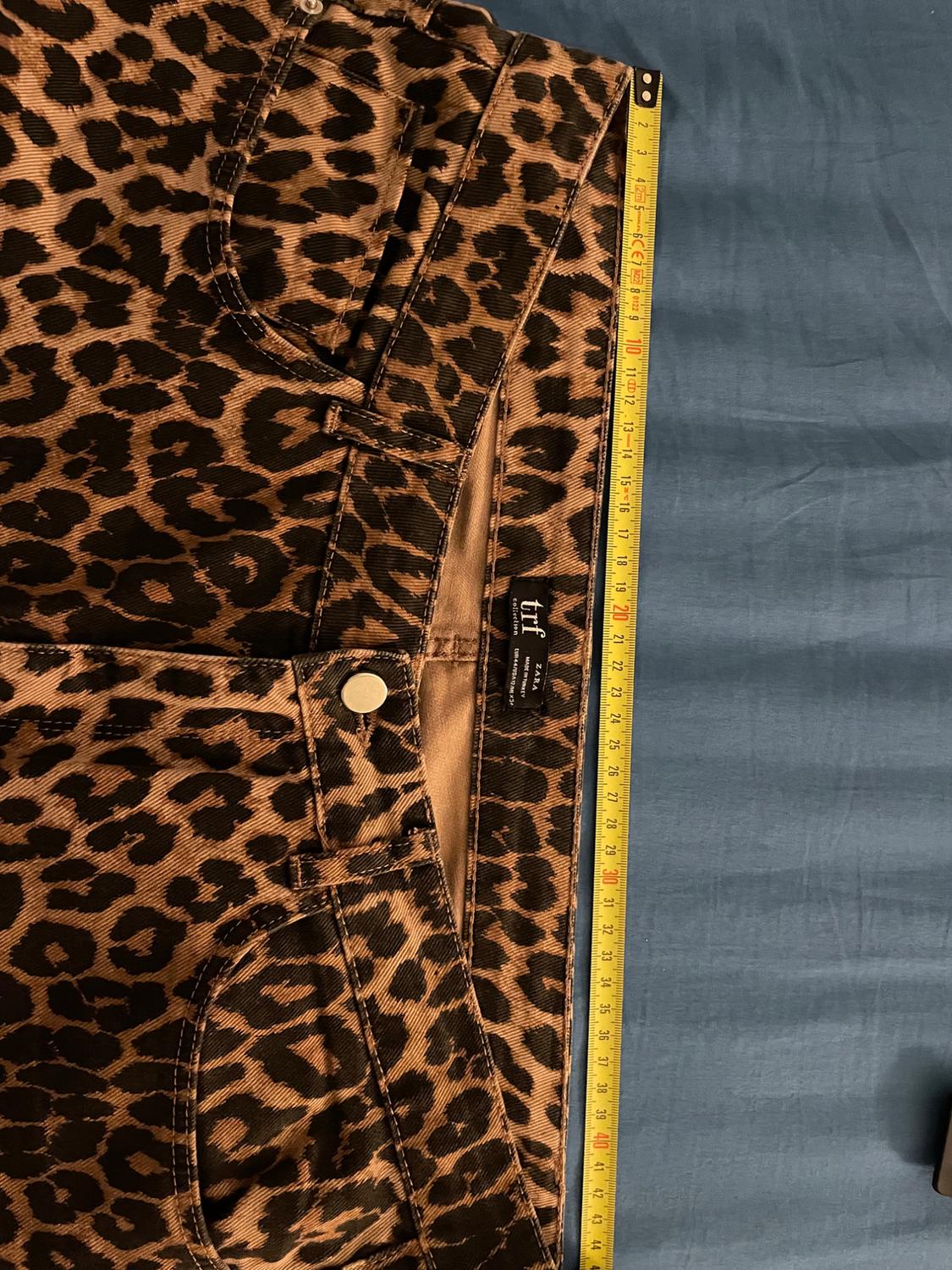 MID-RISE ANIMAL PRINT CULOTTE JEANS - Image 7