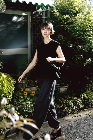 ZW COLLECTION ストライプ柄ハーレムパンツインディゴブルーZaraのZW COLLECTION ストライプ柄ハーレムパンツ - インディゴブルー 