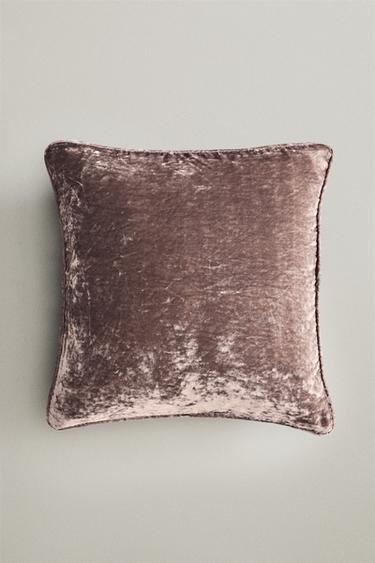 VELVET CUSHION COVER - Light pink by Zara