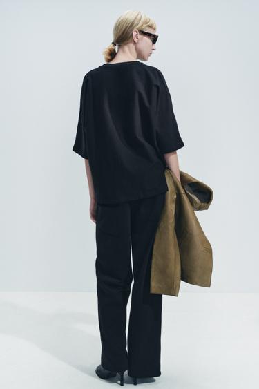 SUDADERA OVERSIZE MANGA CORTA - Negro de Zara