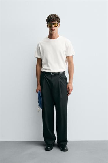 CROPPED FIT T-SHIRT - White by Zara