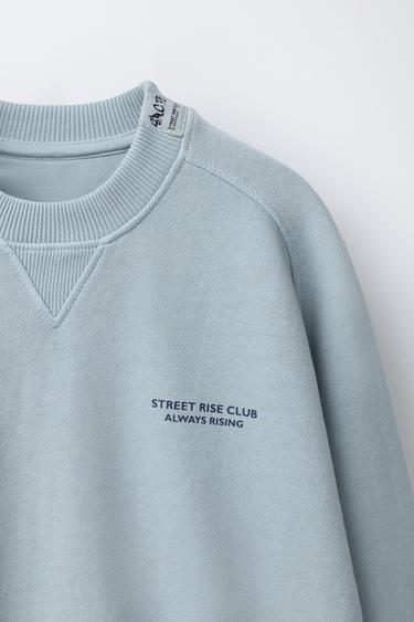 ENSEMBLE SWEAT ET SHORT À INSCRIPTION - Bleu clair de Zara - Image 5