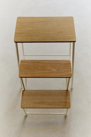 HOUTEN EN IJZEREN DRIESTAPS KRUK - Lichtbeige van Zara