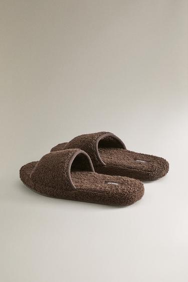 FLATFORM TERRY SLIDERS - Brown by Zara