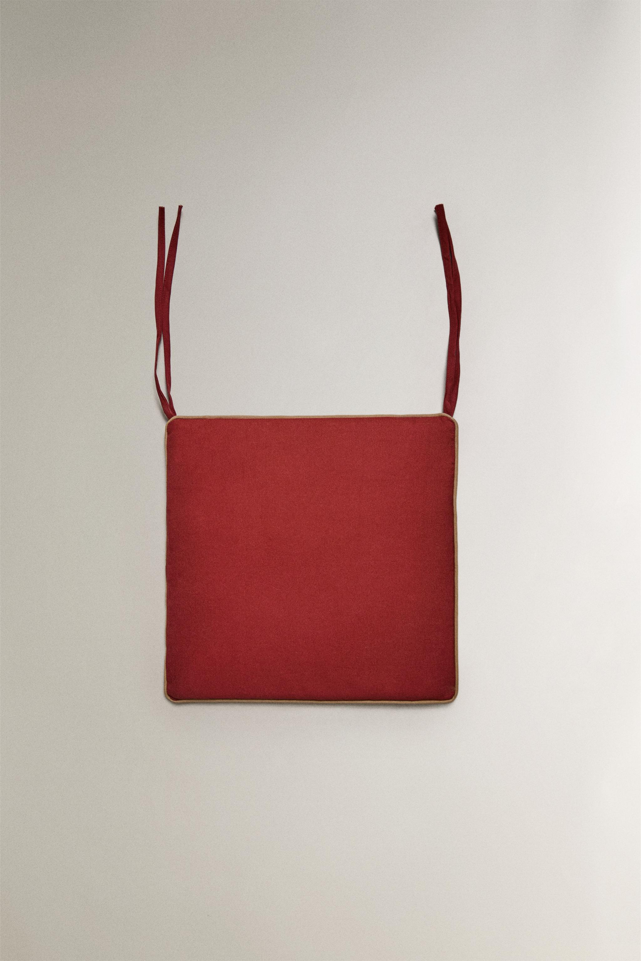 CONTRAST CHAIR SEAT CUSHION — Reddish (alternate view)