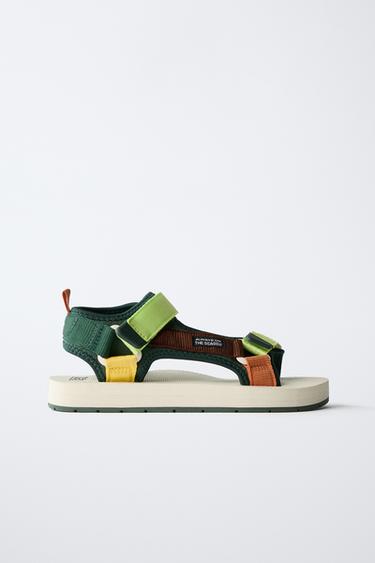 SANDALIA TÉCNICA - Multicolor de Zara