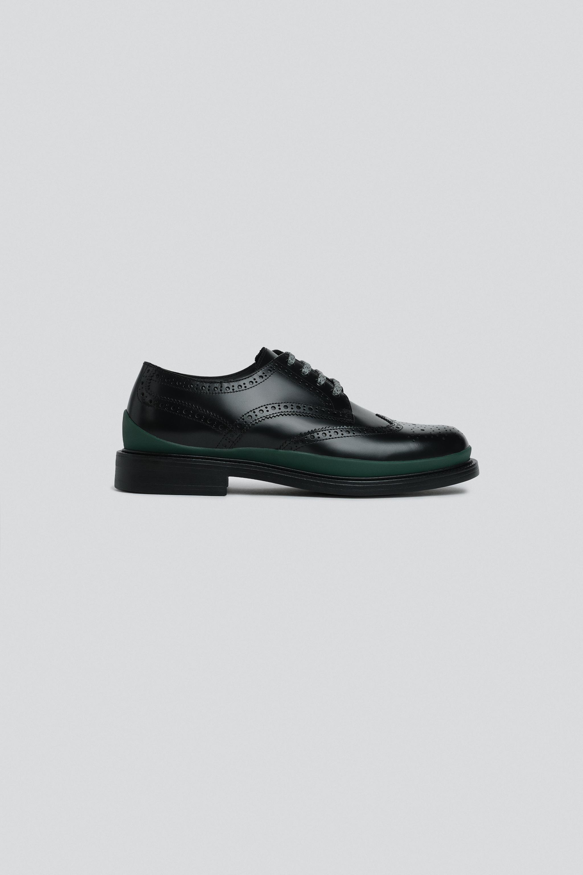 LEATHER BROGUES