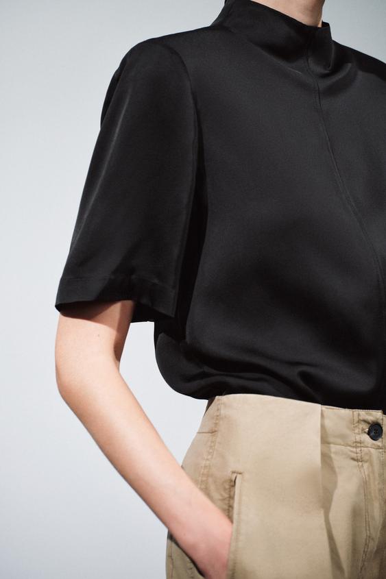 TOP ÉPAULETTES SATINÉ ZW COLLECTION - Noir de Zara - Image 1