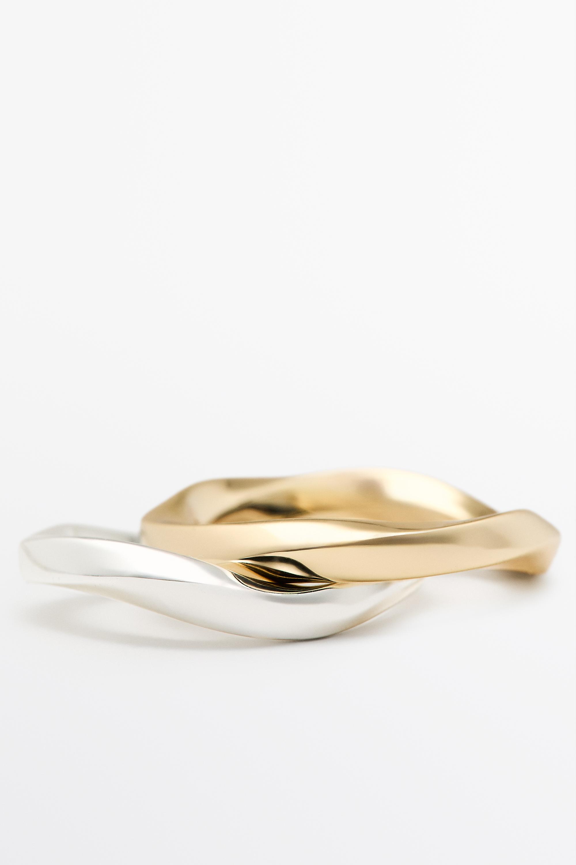 Irregular ring pack