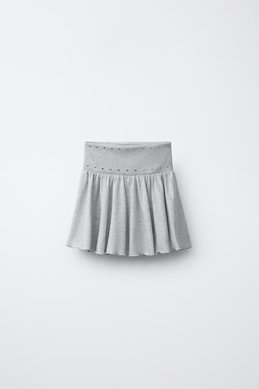 CHÂN VÁY BÈO ĐÍNH TÁN - Màu ghi xám từ Zara