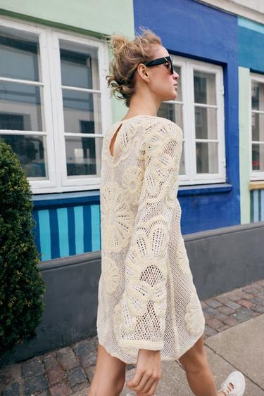 ROBE COURTE EN CROCHET - Écru de Zara - Image 4