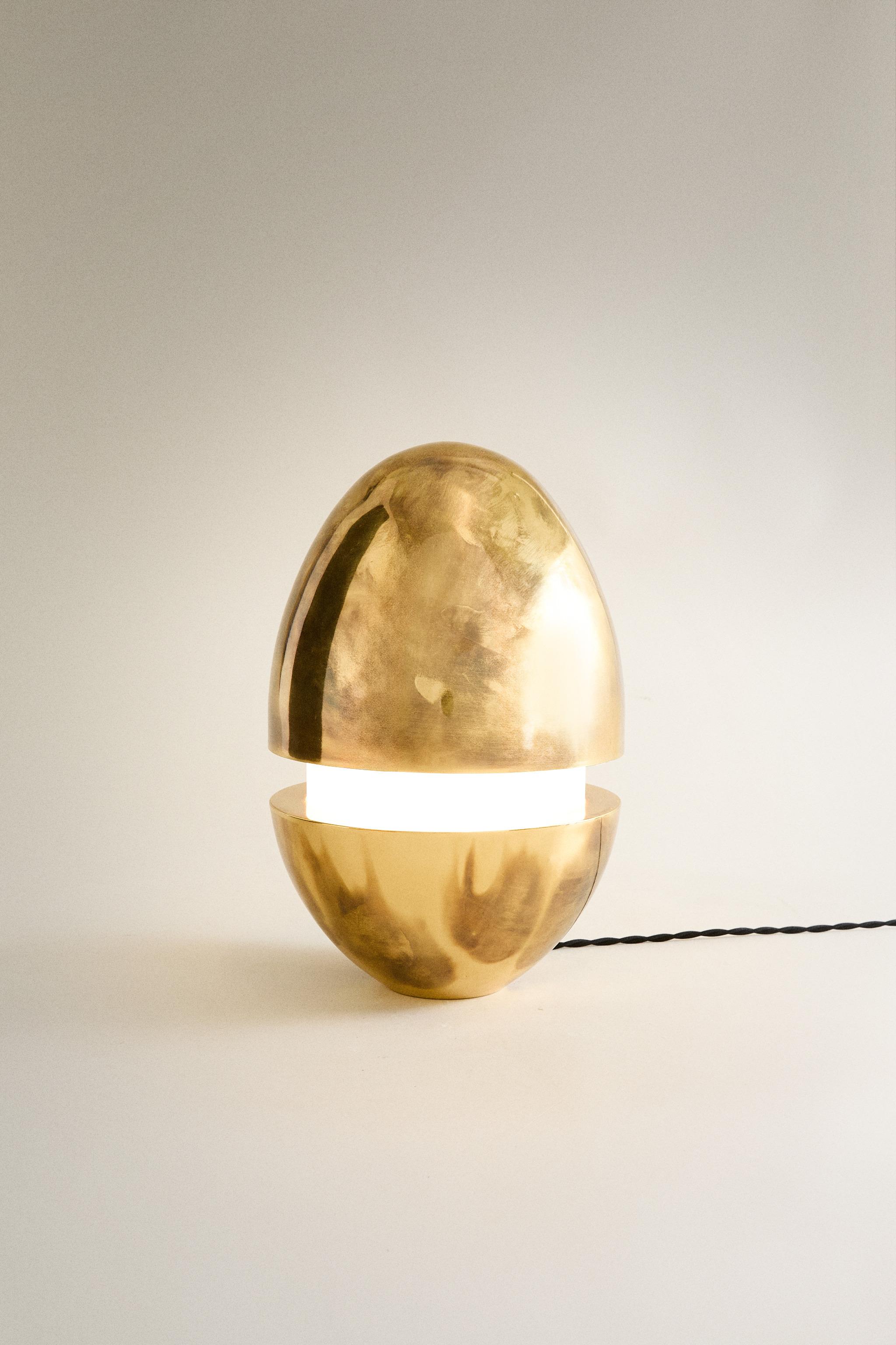 OVAL SCULPTURAL LAMP - Gold | ZARA United States
