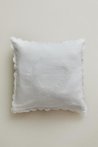 LINEN CUSHION WITH OPENWORK EDGE - Oyster-white by Zara