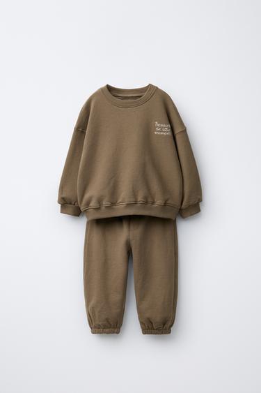EMBROIDERED TEXT SWEATSHIRT AND JOGGERS SET - Khaki by Zara