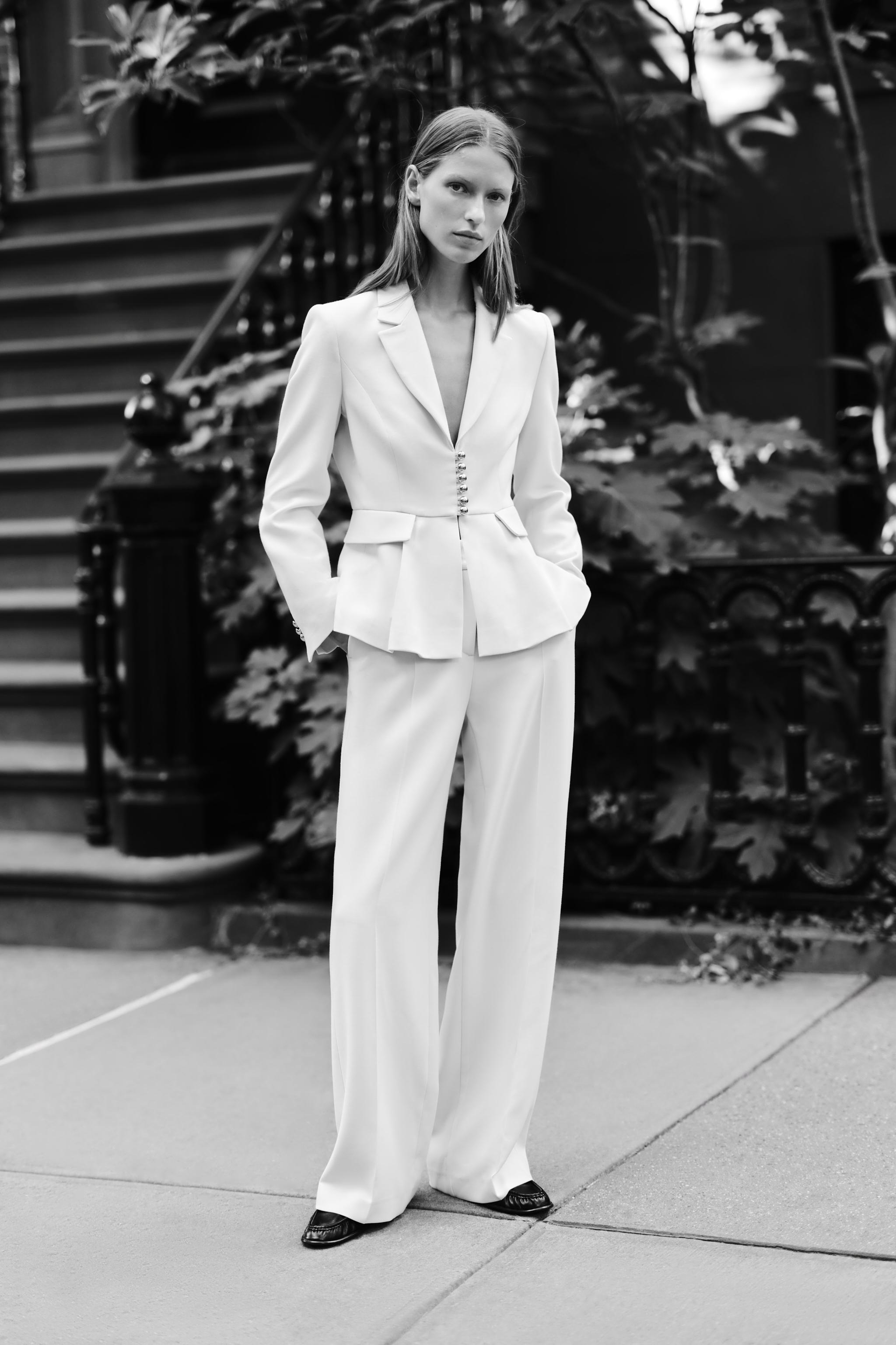 STRAIGHT-LEG PANTS