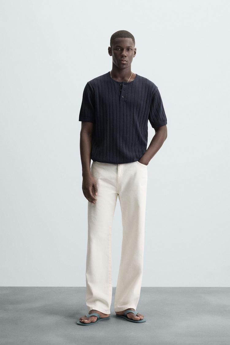 BUTTON-NECK KNIT T-SHIRT