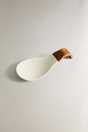 SILICONE SPOON REST - Cream by Zara - Image 1