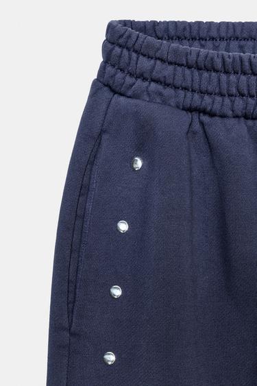 PANTALON DE JOGGING DÉLAVÉ AVEC CLOUS - Bleu de Zara - Image 8