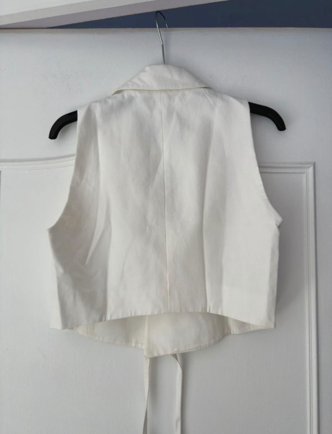 TAILORED LINEN BLEND WAISTCOAT - Image 2