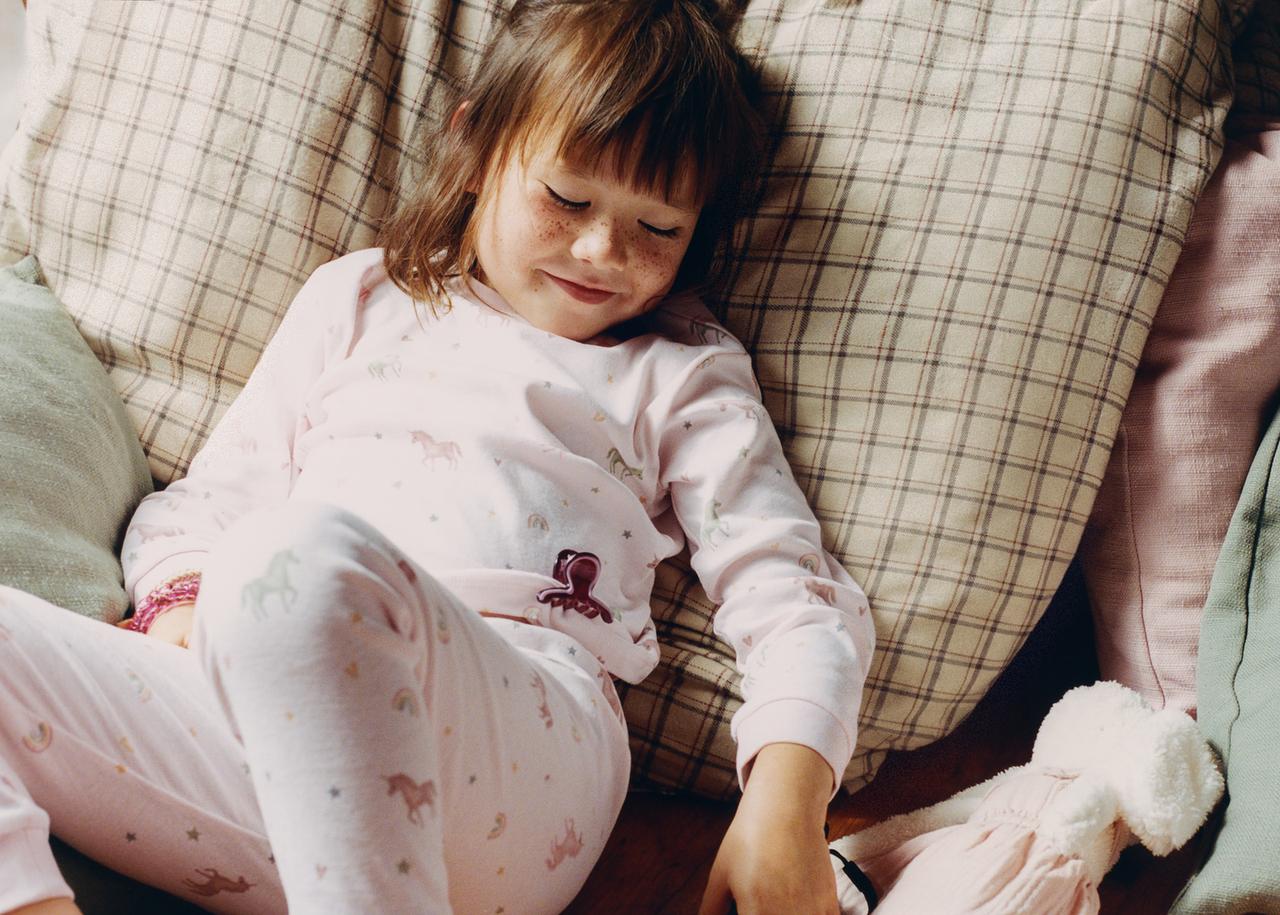 1 1/2-6 YEARS/ UNICORN PRINT PYJAMAS — Pale pink