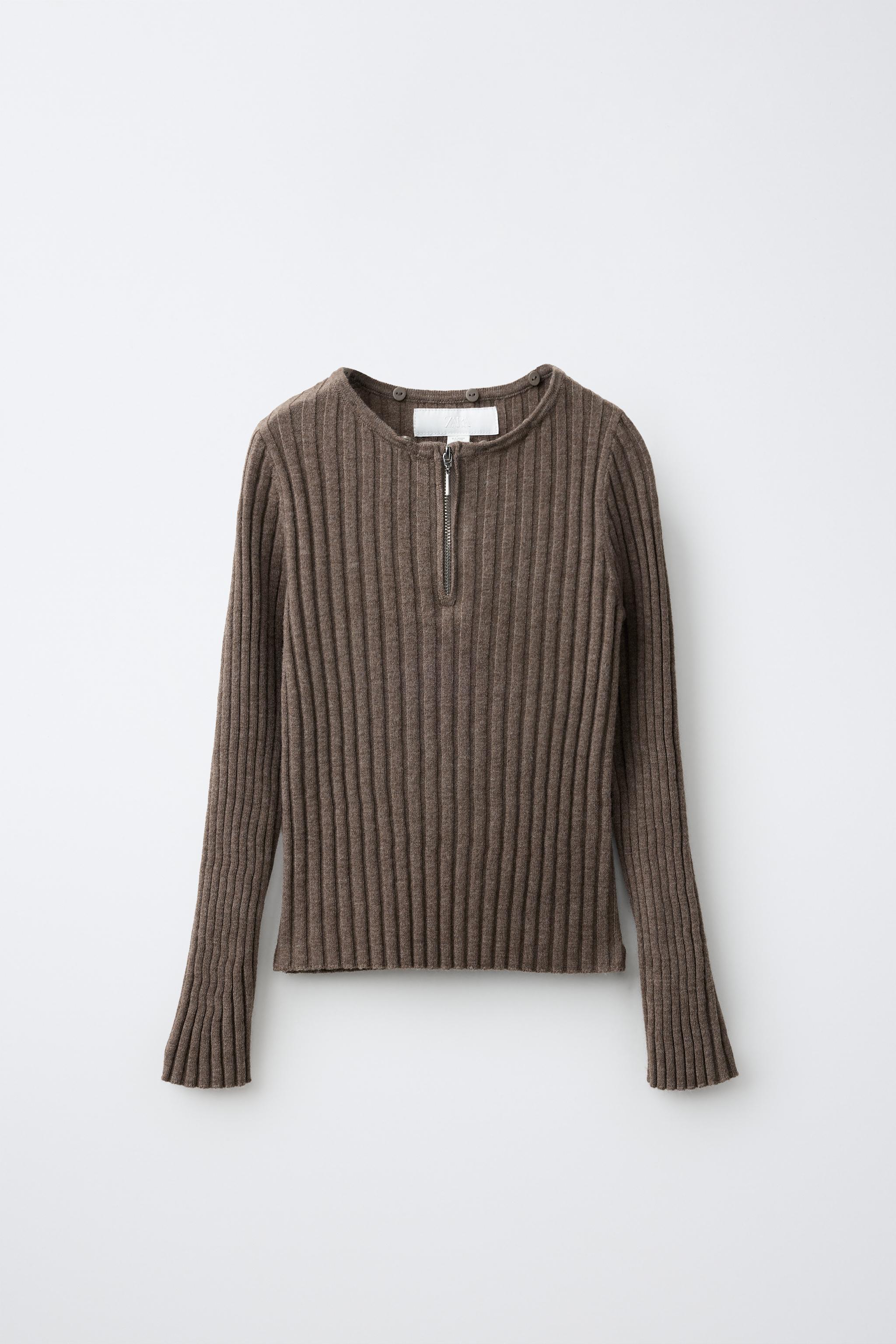 PULL EN MAILLE FERMETURE COL EFFET FOURRURE