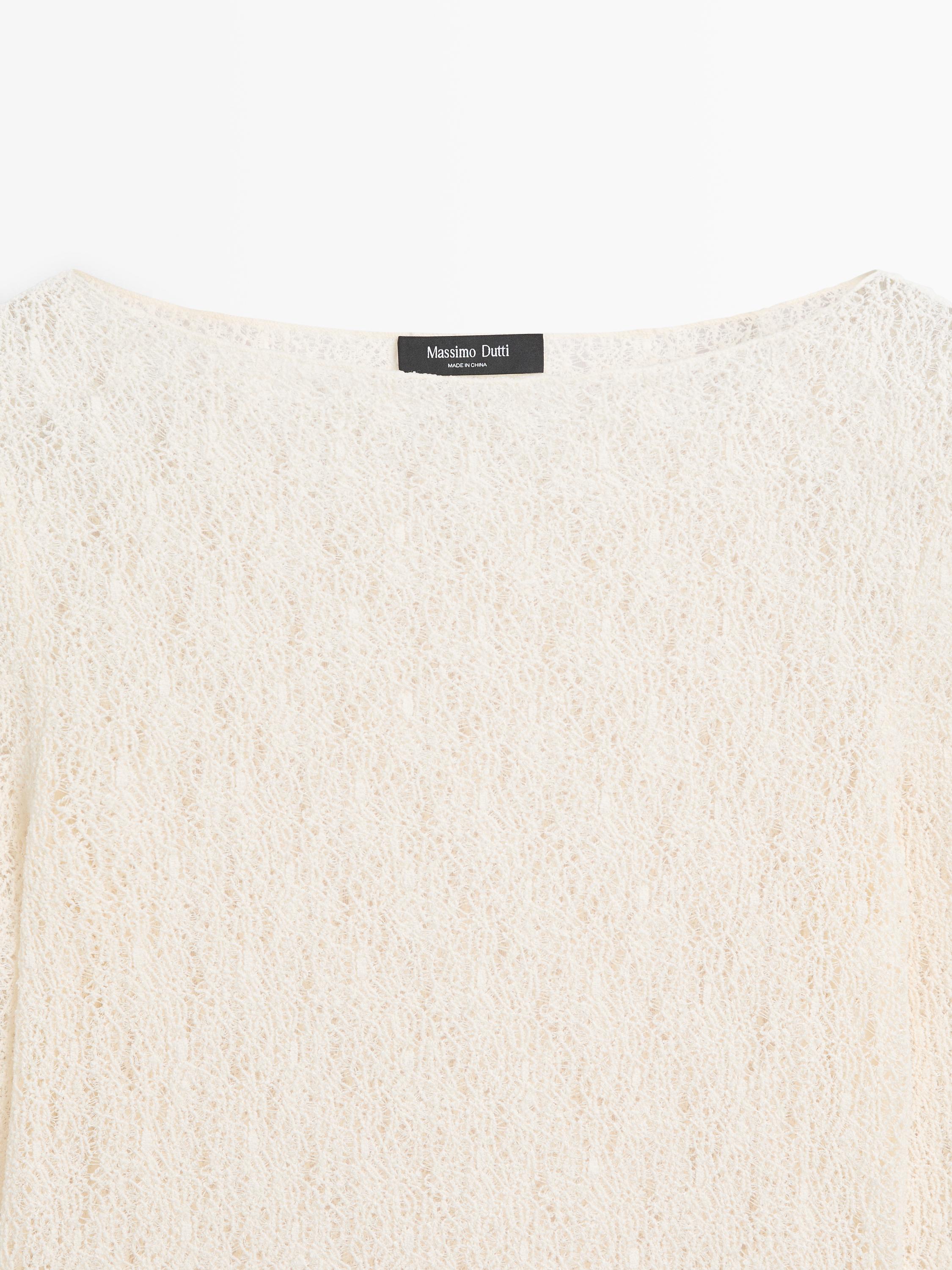 Boat neck T-shirt with lace detail