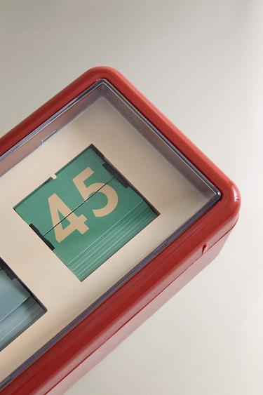 DIGITAL FLAP CLOCK - Reddish by Zara - Image 2
