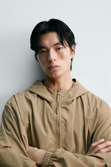 Zara 科技連帽外套 - 米色
