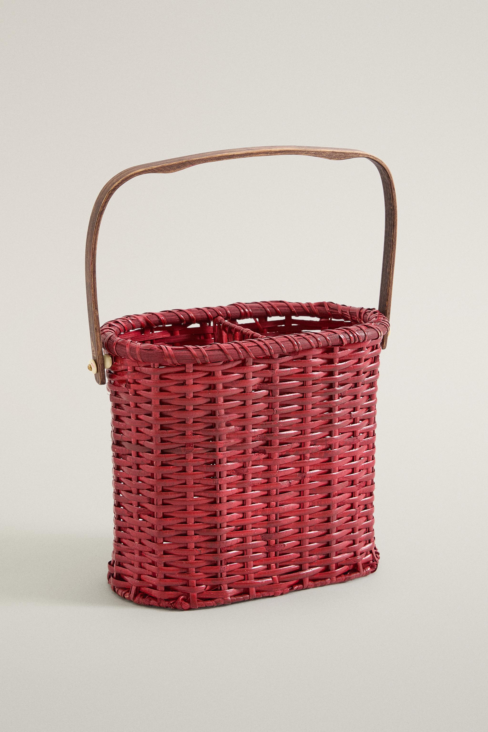 RATTAN BOTTLE STAND BASKET