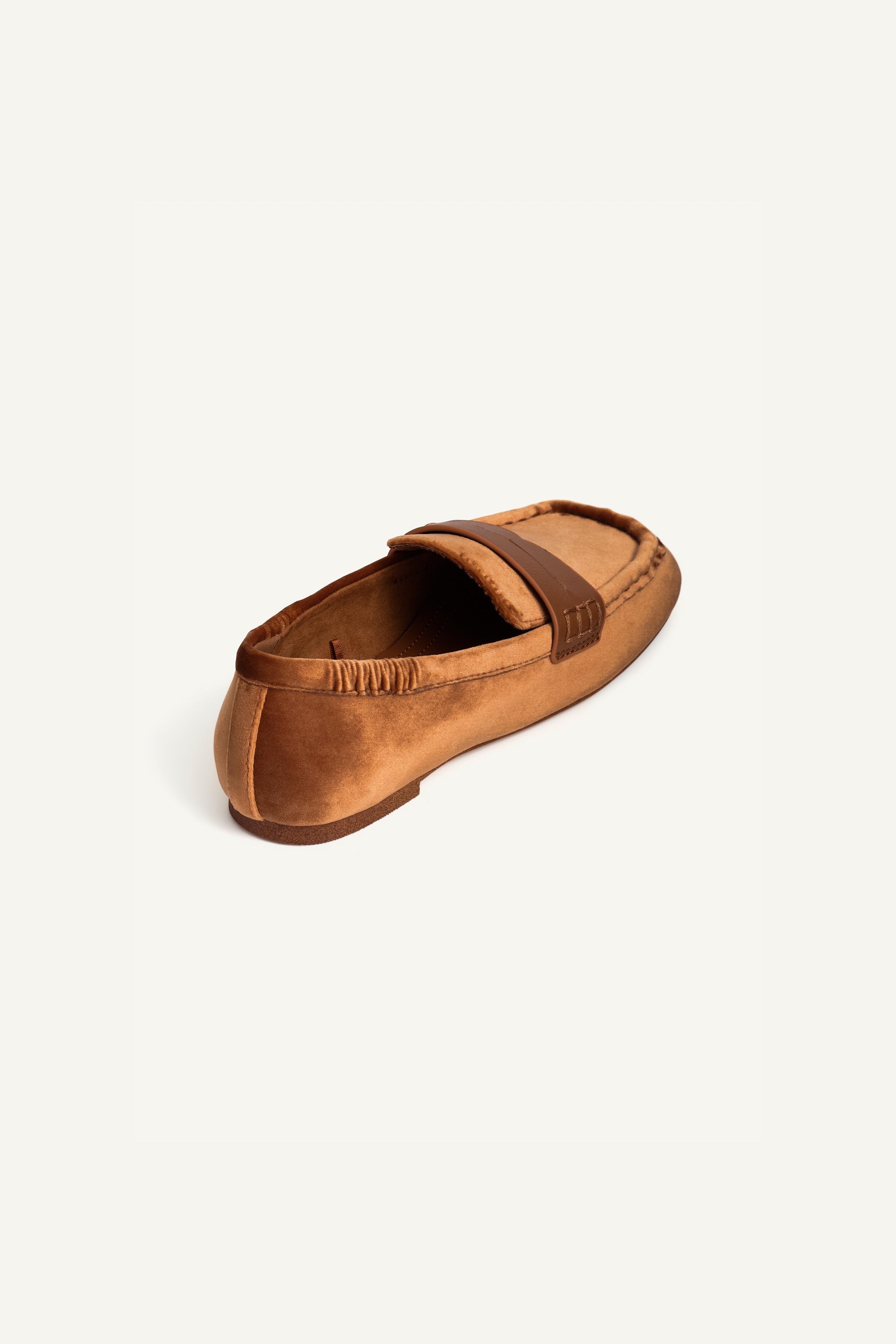 MOCASSINS EN VELOURS ÉDITION LIMITÉE
