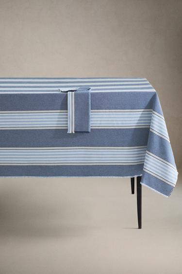 TOVAGLIA A RIGHE IN FILATO TINTO - Blu di Zara - Immagine 0