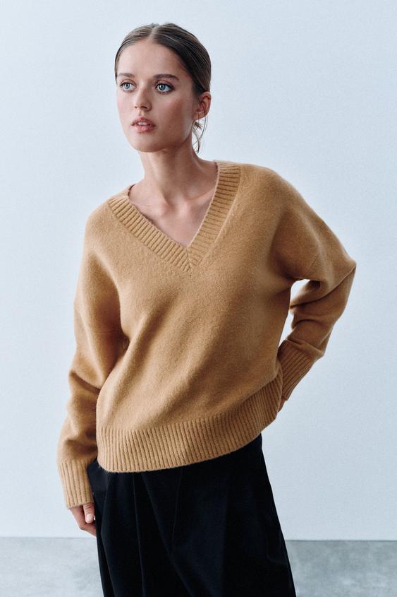 Sweter z miękkiej dzianiny
