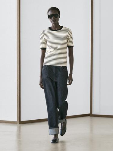 Camiseta manga corta contraste rayas - Blanco roto de Zara - Imagen 0