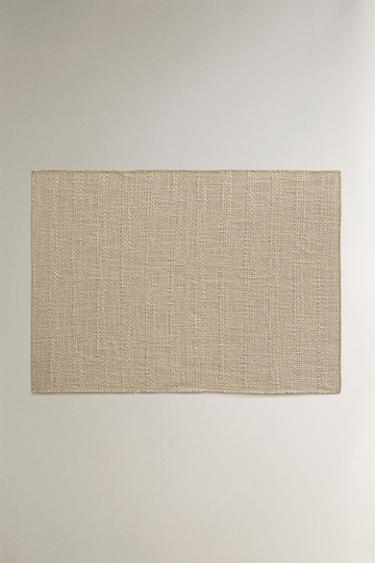 TEXTURED LINEN PLACEMAT - Light beige by Zara
