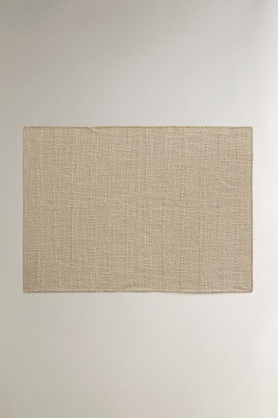 MANTEL INDIVIDUAL LINO TEXTURA - Beige claro de Zara - Imagen 0
