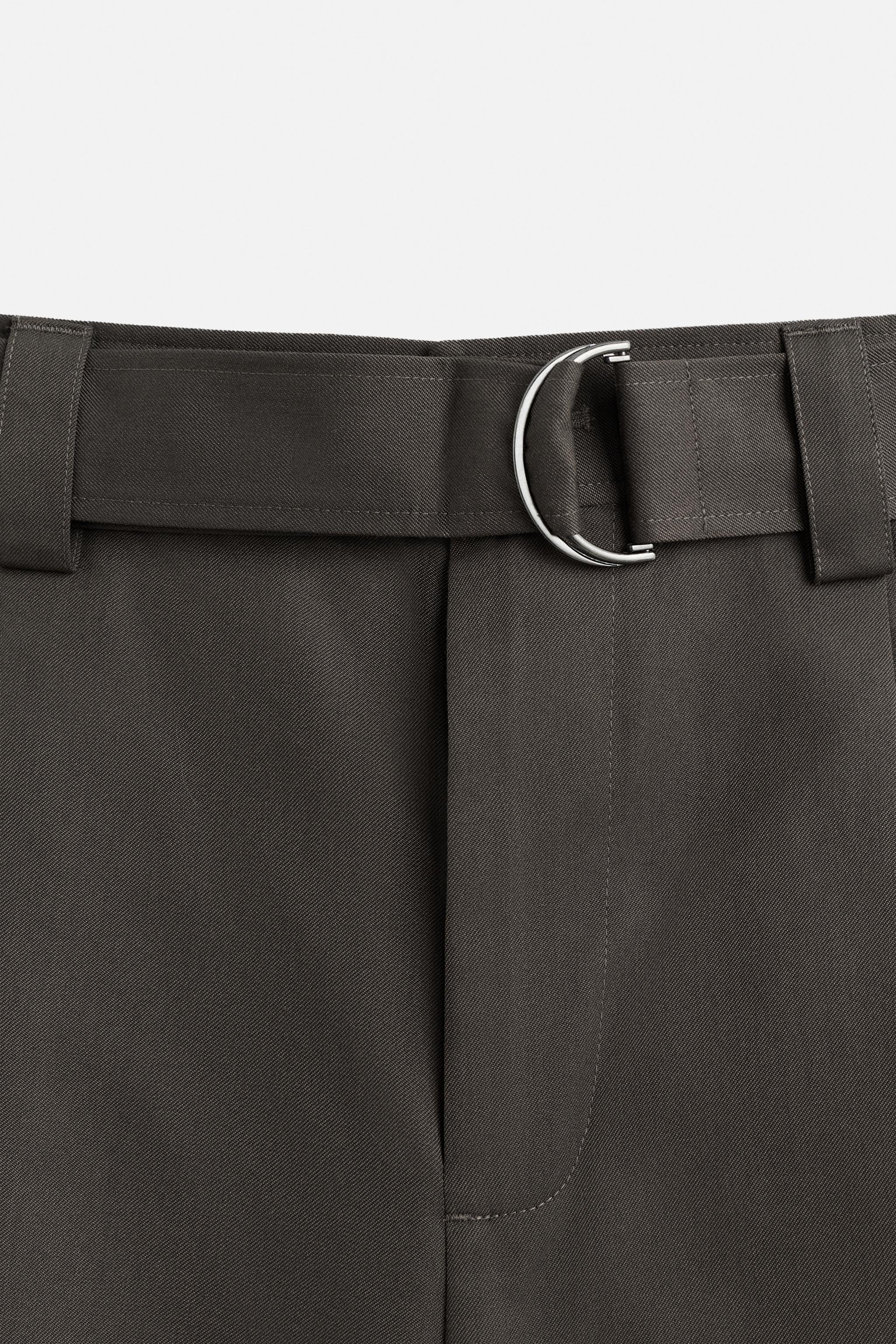 BELTED WIDE FIT BERMUDA SHORTS