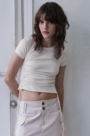 T-SHIRT FRONCÉ RÉGLABLE - Écru de Zara - Image 1