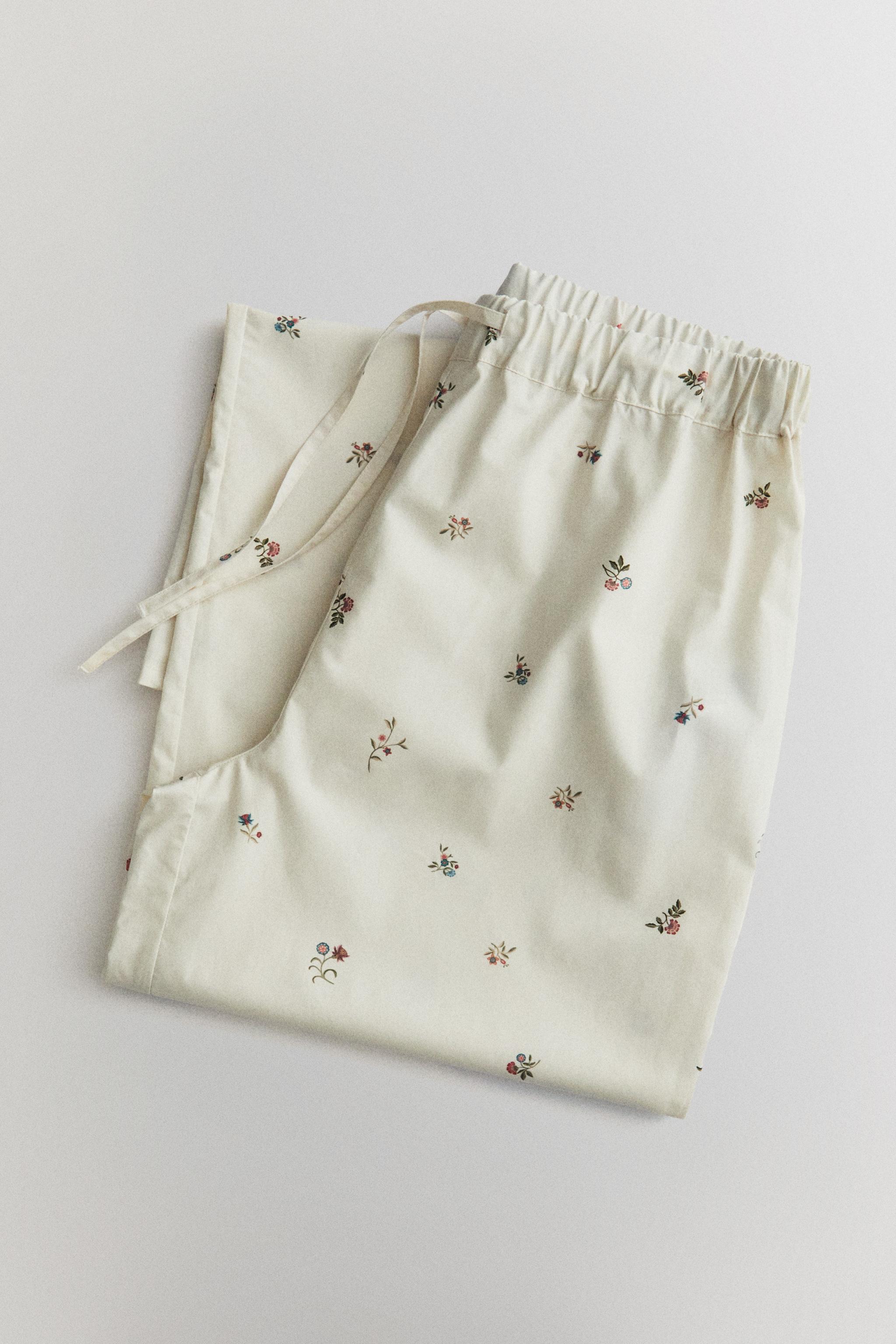 FLORAL PRINT PANTS