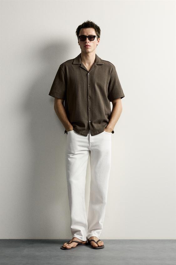 CAMISA REGULAR FIT ESTRUCTURA - Marrón de Zara - Imagen 0