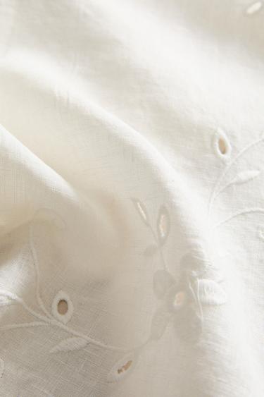 NAPPE LIN BRODERIE FLORALE - Blanc de Zara - Image 3