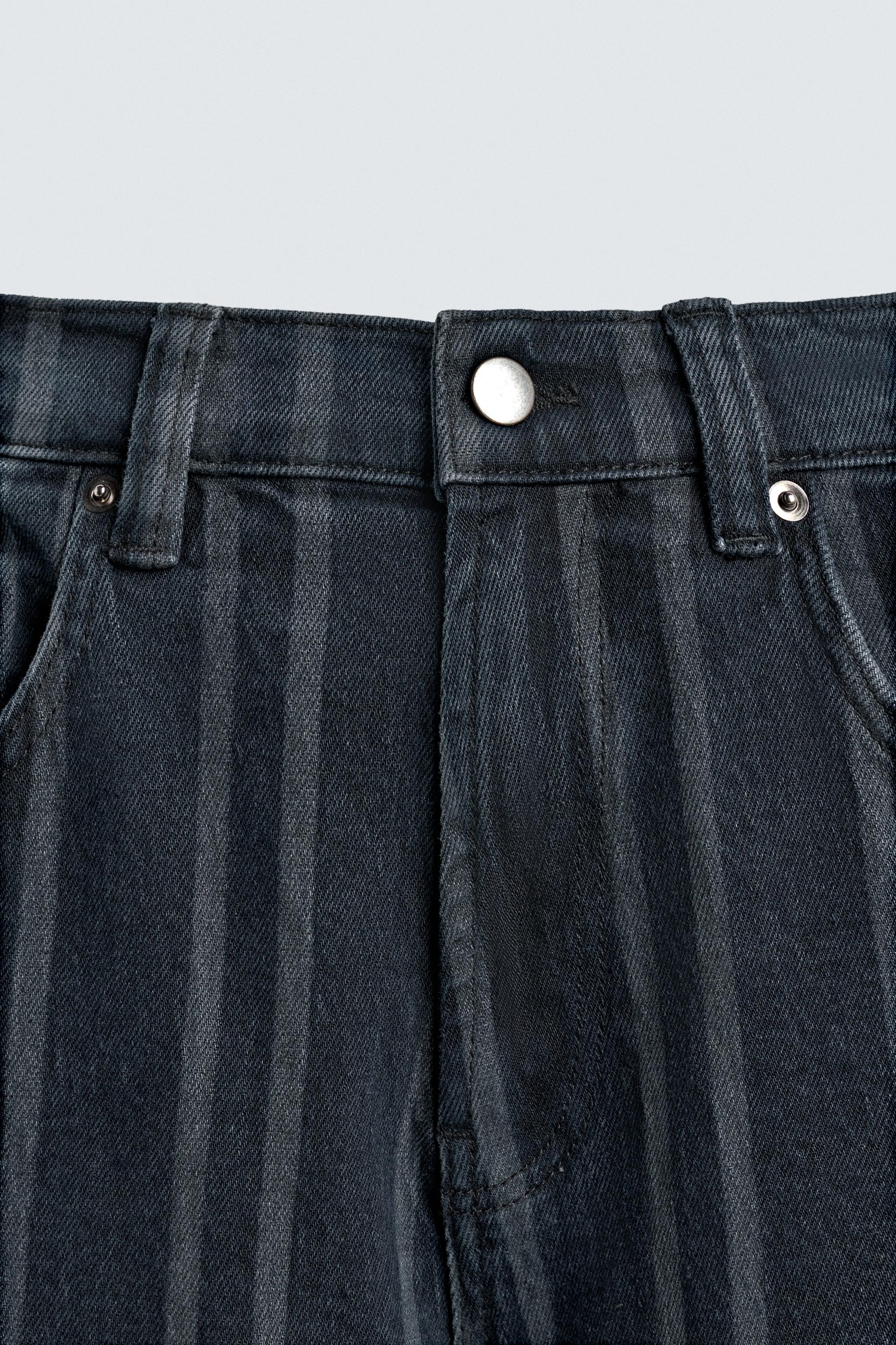 STRIPED RELAXED FIT JEANS