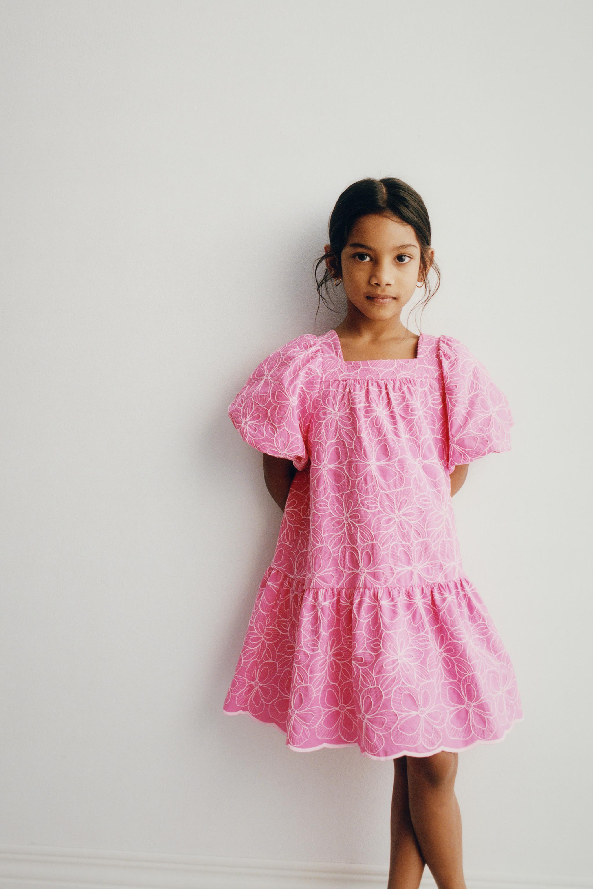 Zara - Embroidered Flower Dress - Fuchsia - 6 Years (45,2 Inches) - Kids Zara - Embroidered Flower Dress - Fuchsia - 6 Years (45,2 Inches) - Kids