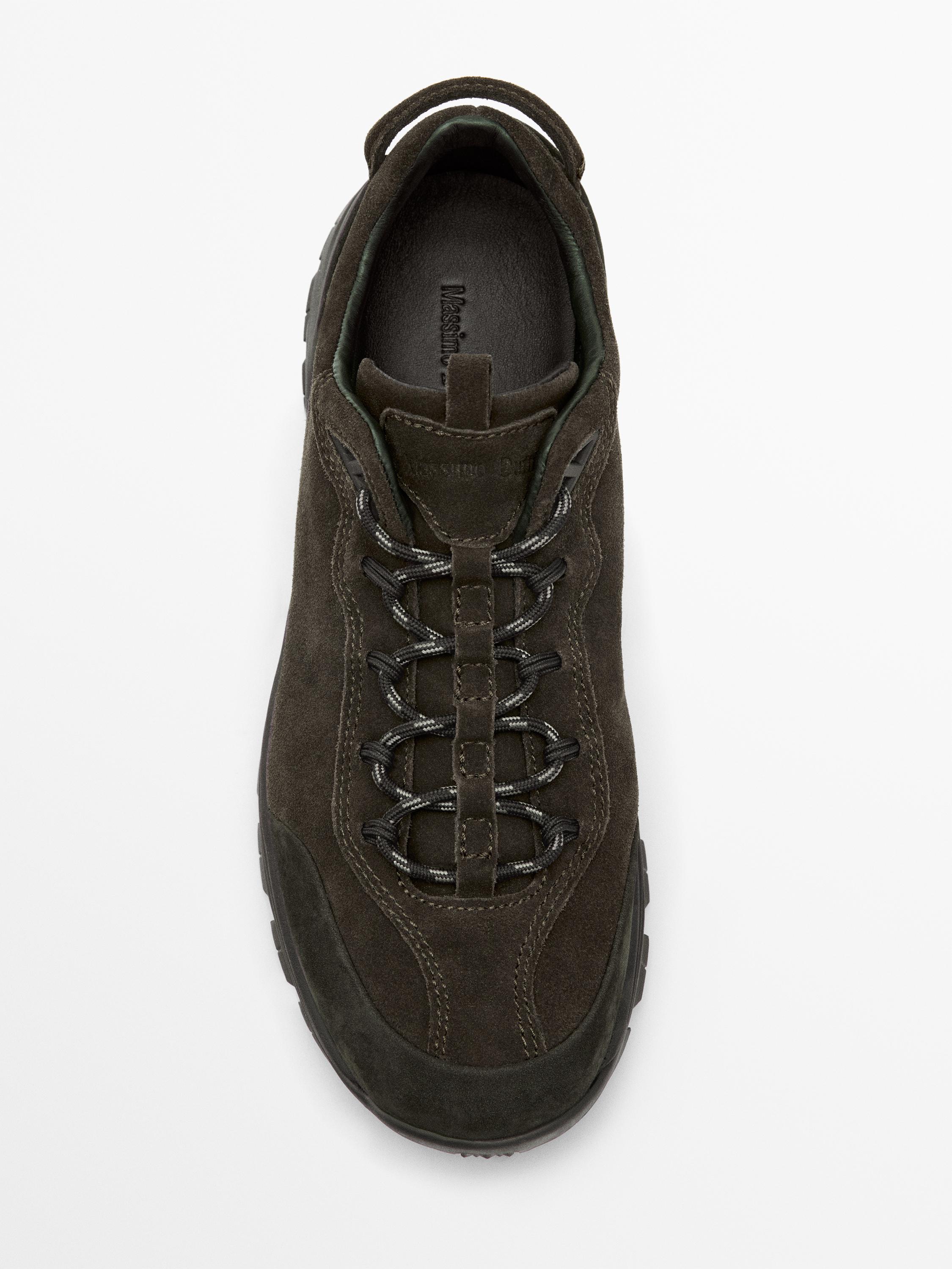 Technical trainers with leather pieces