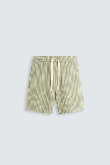 TEXTURED BERMUDA SHORTS - Light green by Zara